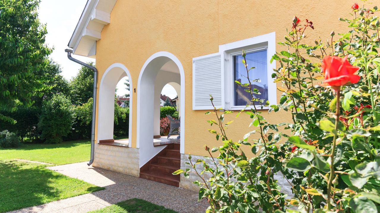 Bed and Breakfast Zita Haus Bük Exteriér fotografie